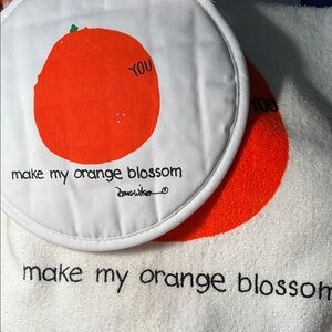 Orange Blossom Pot Holder and Towel Set 403‎